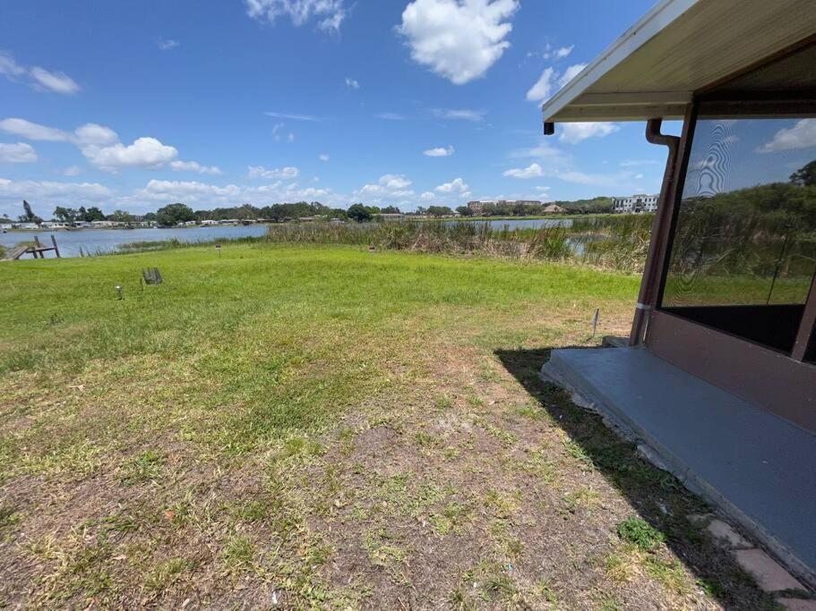 Lakeside Retreat - 3 Bedroom, 2 Bathroom House By The Lake Lakeland Exterior photo